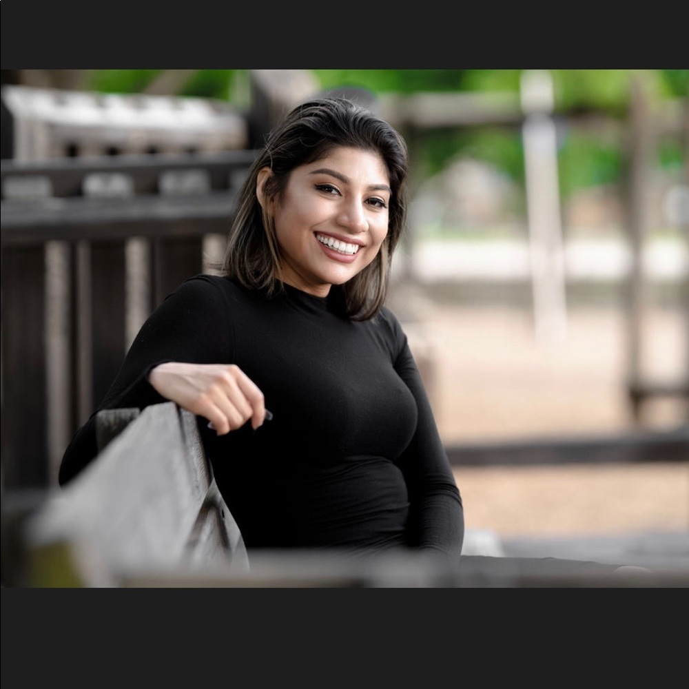 Meet your Posher, Julie